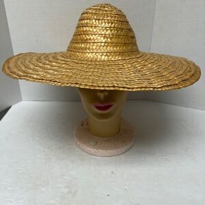 Chic Gold Straw Sun Hat